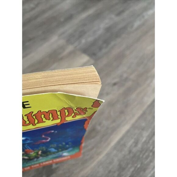 Goosebumps #34 Revenge of the Lawn Gnomes First Print Scholastic August 1995 - Picture 2 of 8